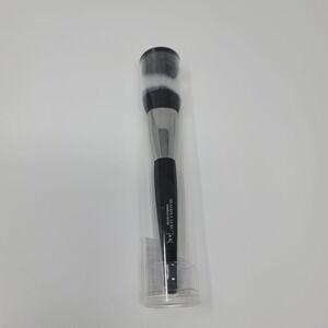 IT Cosmetics Heavenly Luxe Airbrush Blush Brush #20 New Makeup Tool